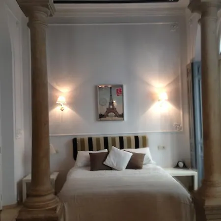 Palacio Del Marques